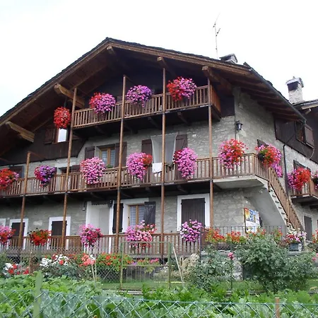 Lo - Al Villaggio Di Rumiod 3*