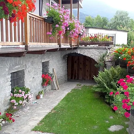 Lo - Al Villaggio Di Rumiod Saint-Pierre